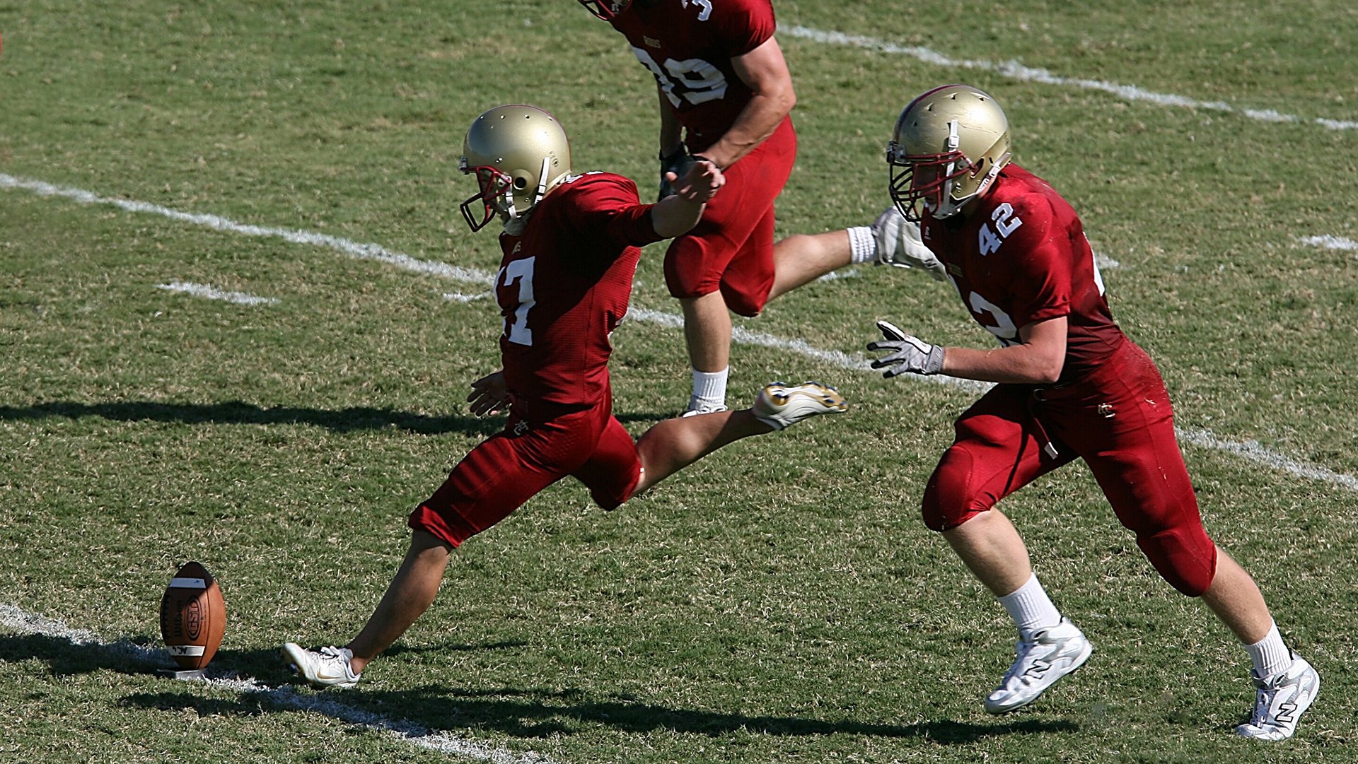 开云网页版登录入口-中国足球球员场上应变能力统计排名，中国足球颜值担当